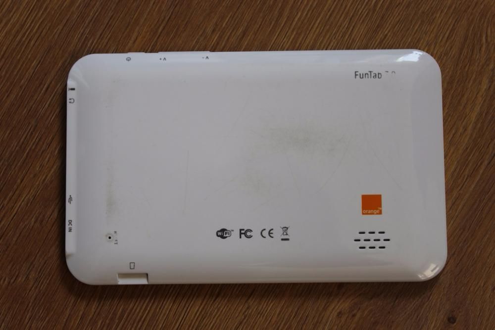 TABLET PC FUNTAB 7.0 biały komplet ładowarka kabel usb etui GRATIS