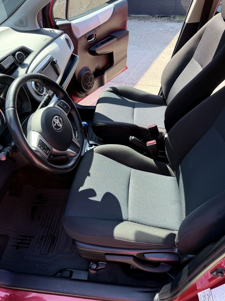 Toyota Yaris Hybryd Automat 1,5 73 km