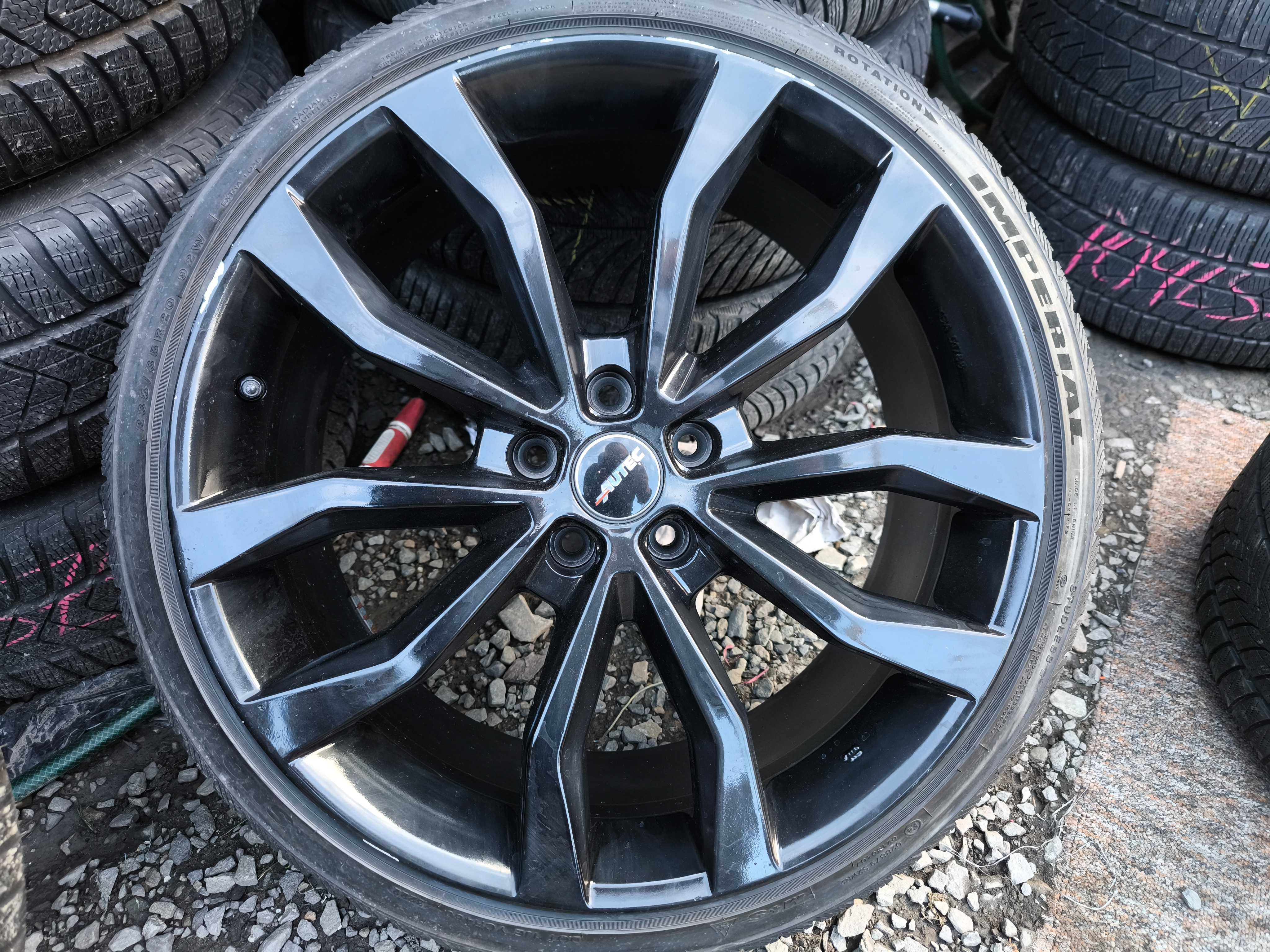 Koła Mazda Toyota Nissan Honda HYUNDAI KIA 20 cali 5x114,3 ET35 235/35