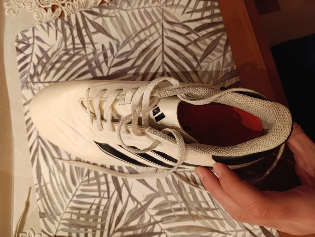 Korki Copa Pure białe
