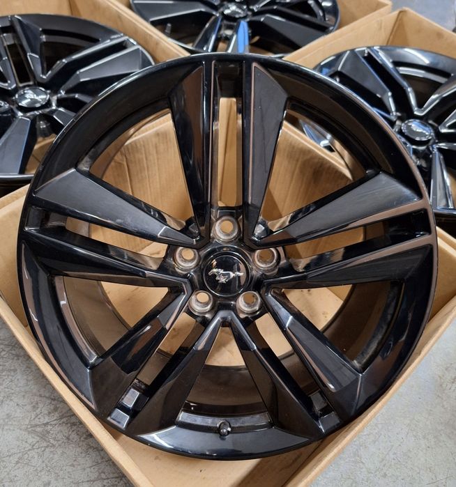Alufelgi 19 Ford Mustang 5×114,3 Felgi Oryginalne