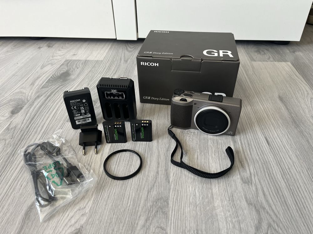 Ricoh GR III gr3 gr 3 diary edition stan idealny
