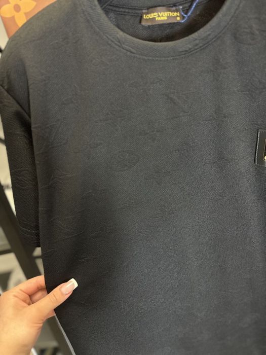 ЦЕНА ТАКОГО 3200! Женский костюм LOUIS VUITTON черный весна-осень LV