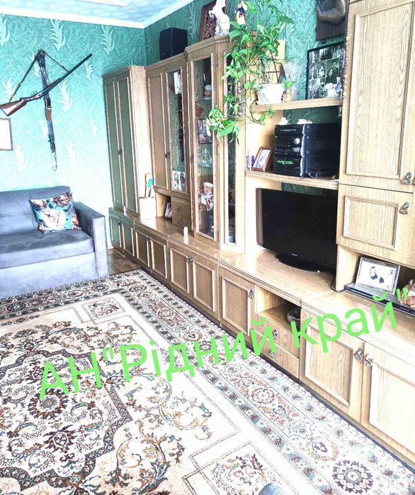Без комісії! Продамо затишну 2у кв. з кап.гаражем.