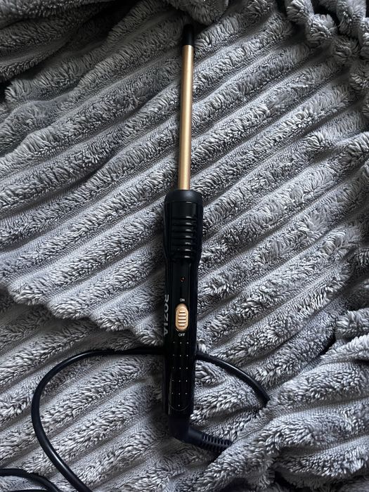 Плойка для афролоктнів