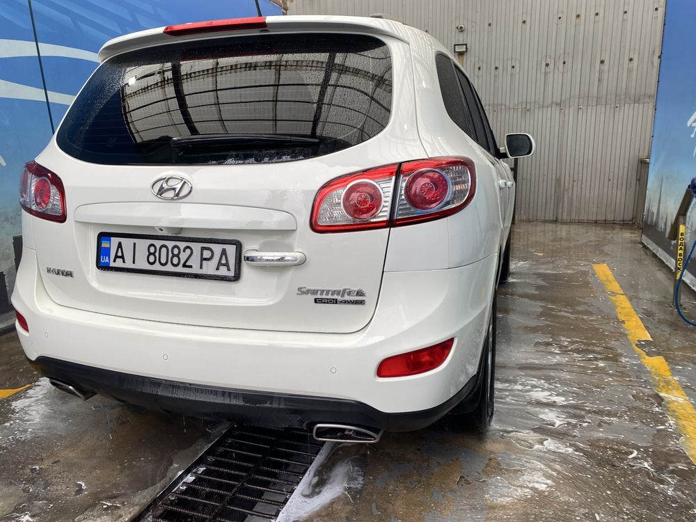 Файний автомобіль без дефектів