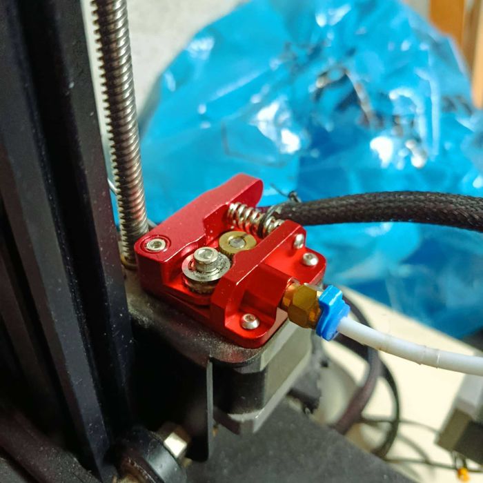 Drukarka 3D Ender 3 z dodatkami