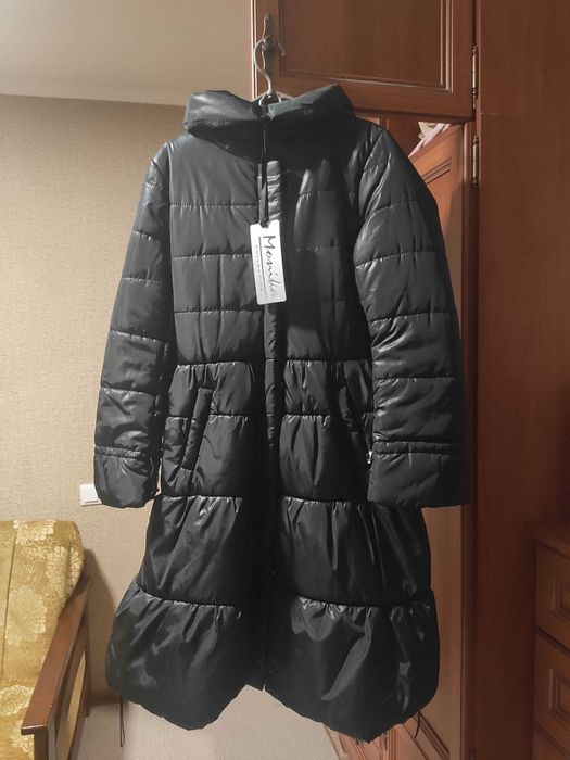 Зимний черный женский плащ пальто