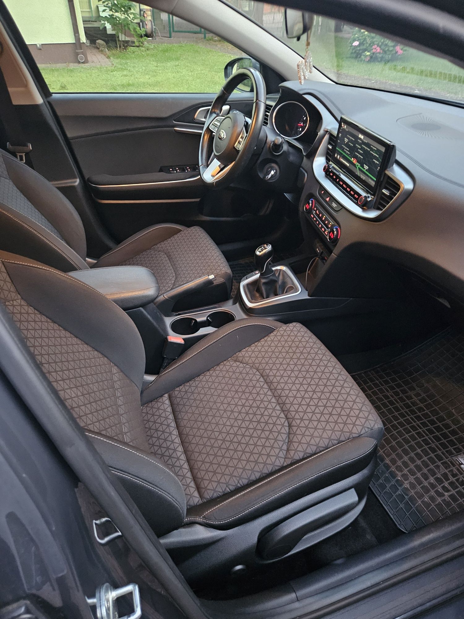 Kia Ceed 1.4 mpi salon Polskał 2020 mały przebieg zadbany gwarancja