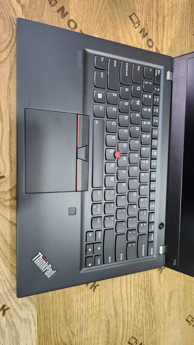 Ноутбук Lenovo ThinkPad T14s Gen1 i7-10610U / 16GB/ SSD 512GB/ FHD IPS