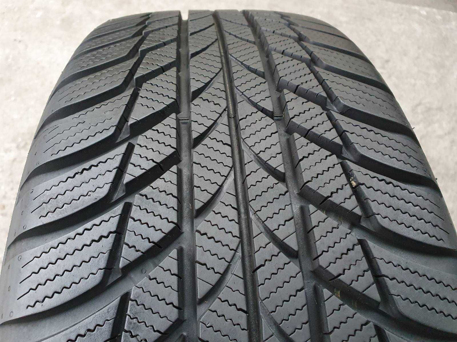 2x Bridgestone Blizzak LM001  215/65r17  7,8mm