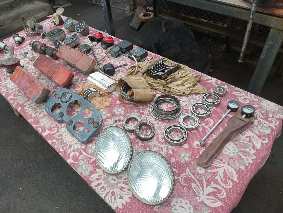 Продам панель приладів ЗІЛ-130