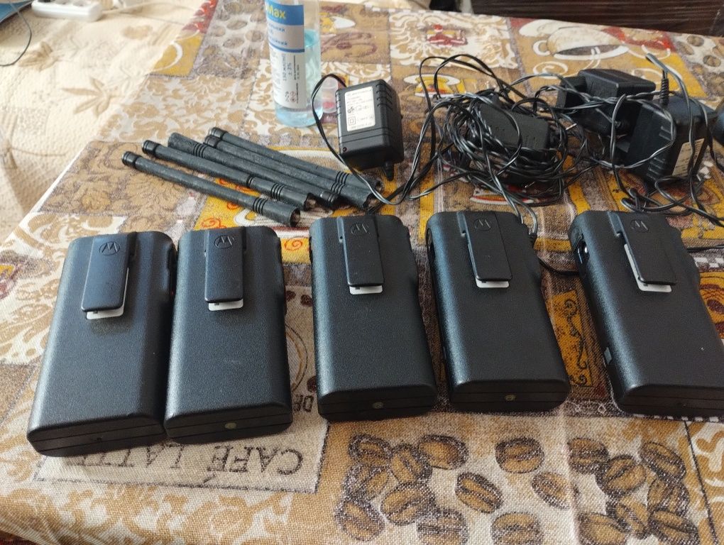 Продам рации motorola sp10