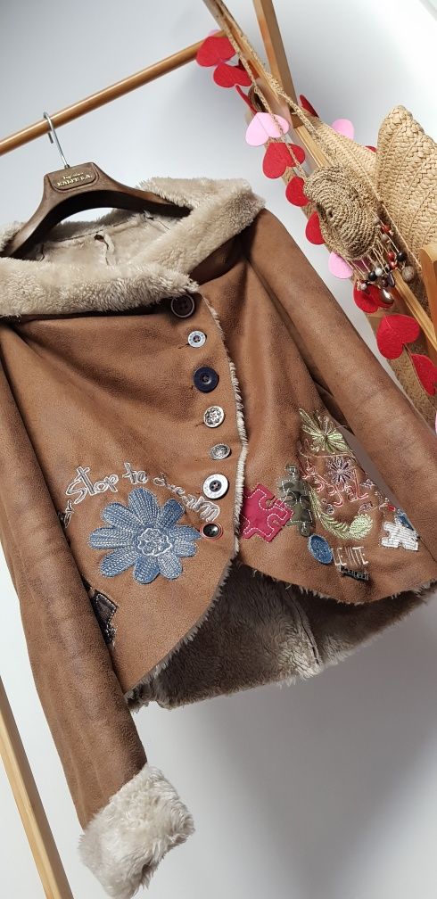 Jesienno - wiosenna kurtka przejściowa, kożuszek Desigual boho & etno