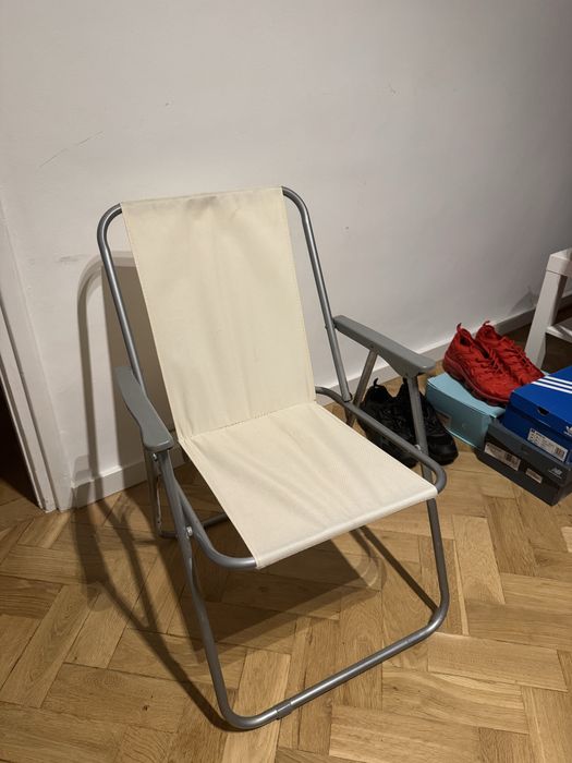 składane krzesełko