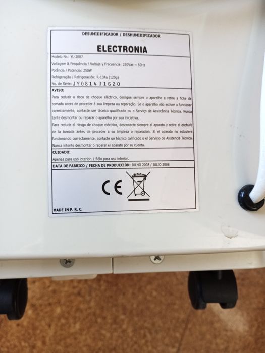 Desumidificador usado como novo