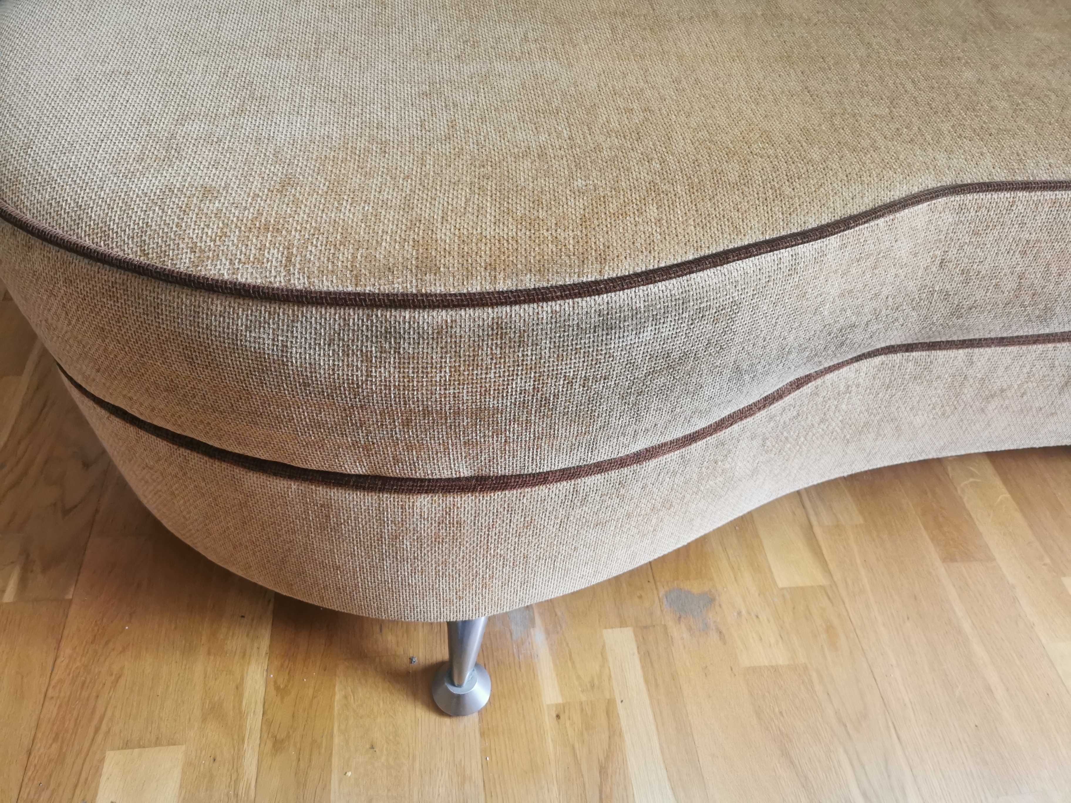 Rozkładana sofa sprężynowa+pufy
