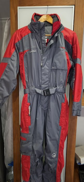 Fato de neve adolescente