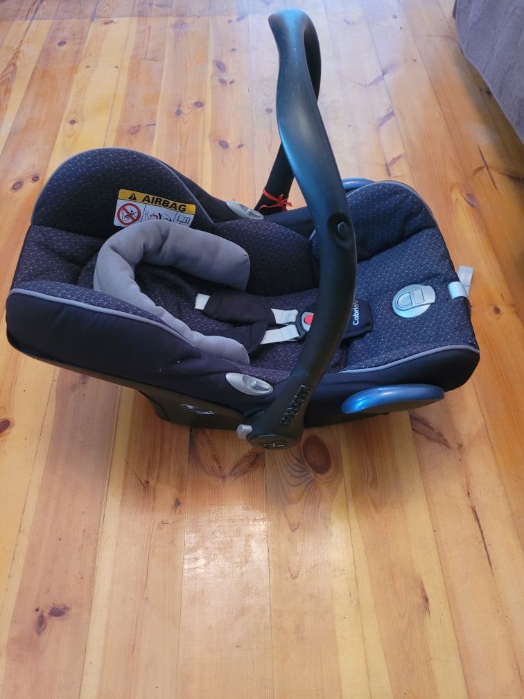 MAXI COSI  Cabrio fix