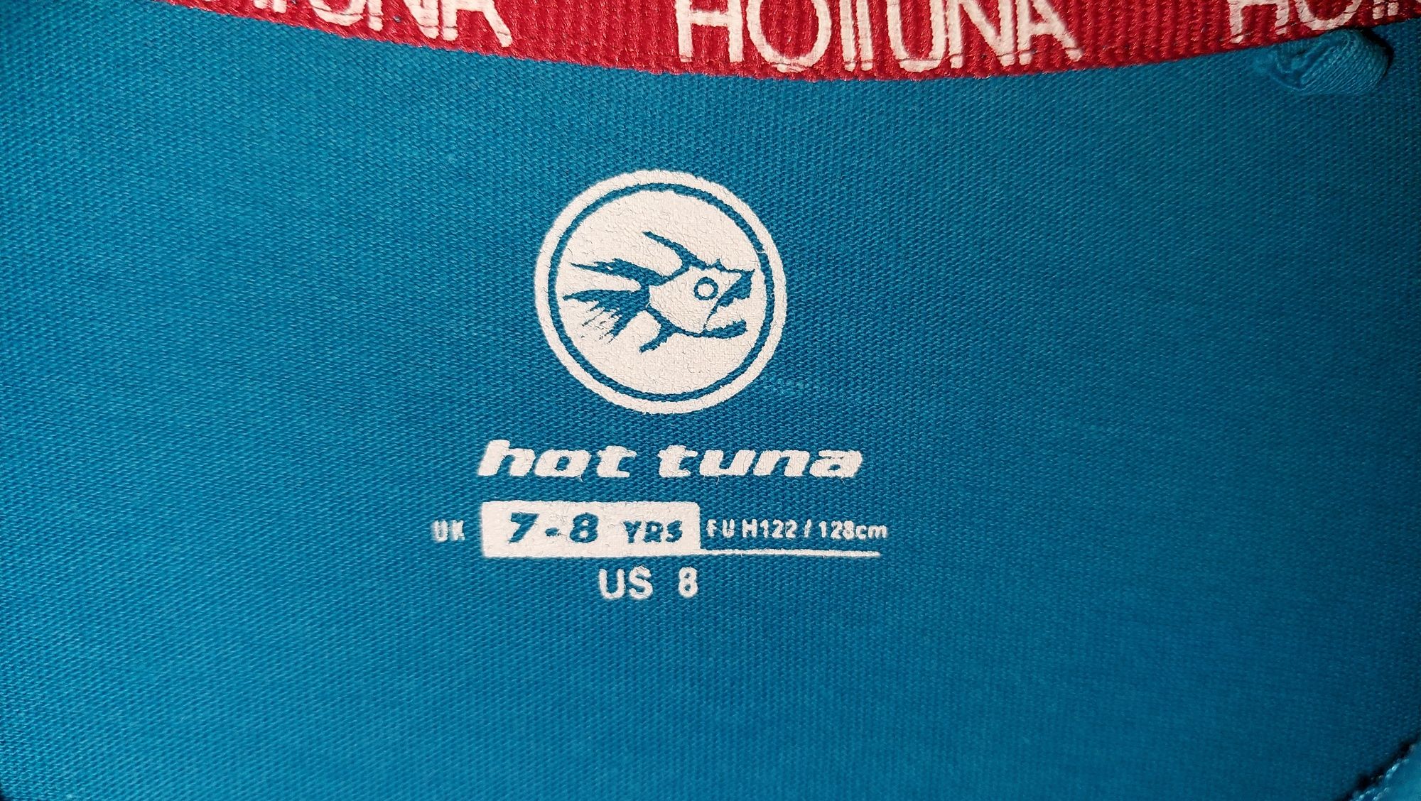 14€ Lote 2 t-shirts HOT TUNA  7/8anos