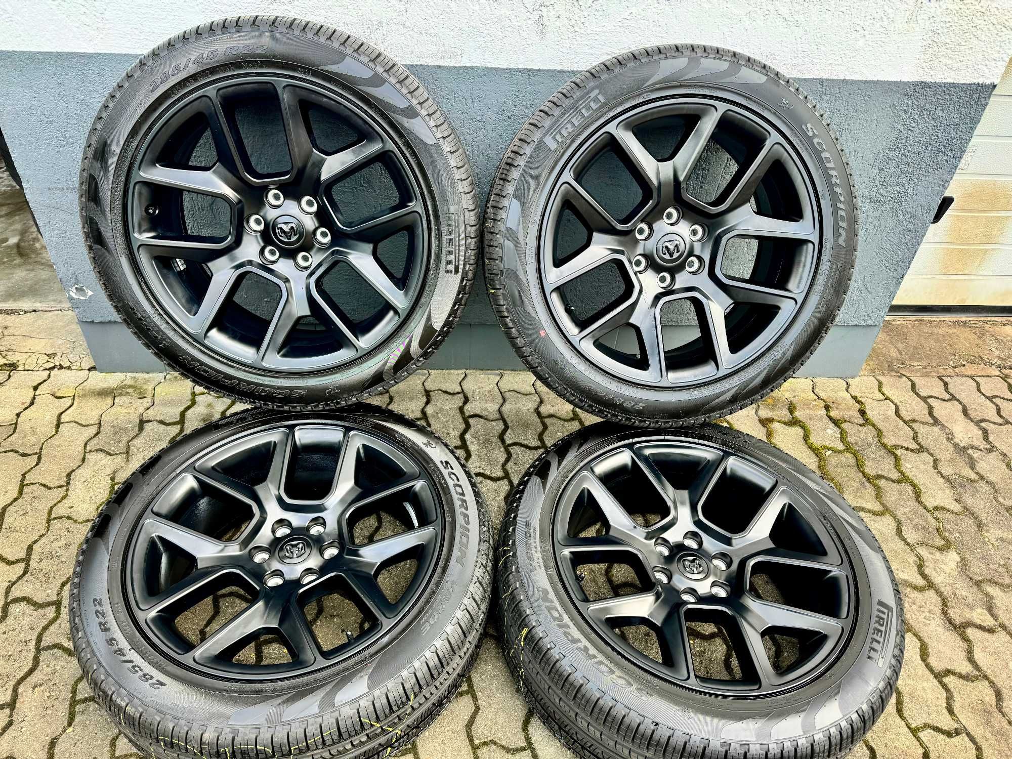 Alufelgi DODGE RAM Gen. 5 Oryginalne Czarny Mat 22" NOWE