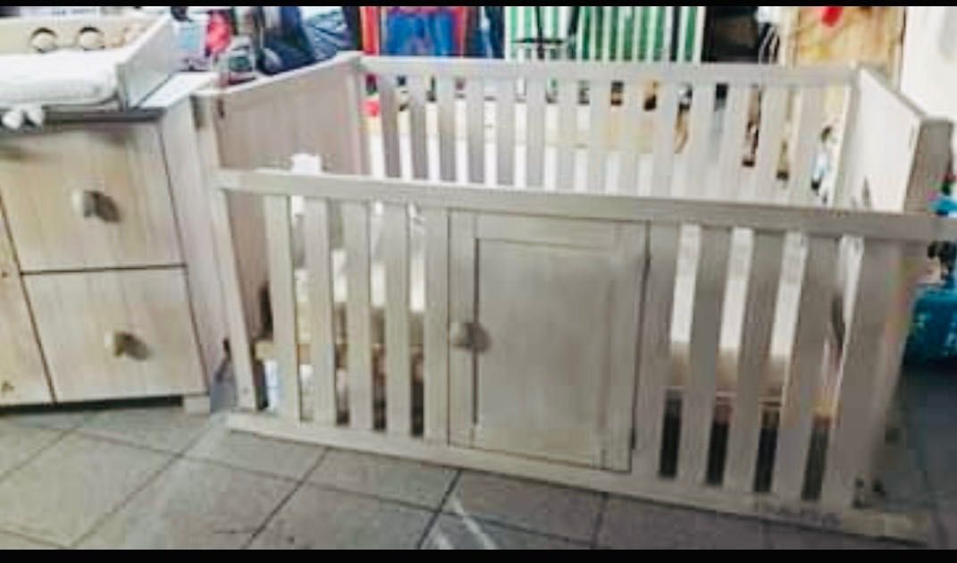 Mobilia de quarto bebé/criança -Marca DADA