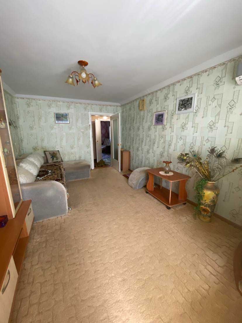 Продается 2-х комнатная квартира , чешская планировка