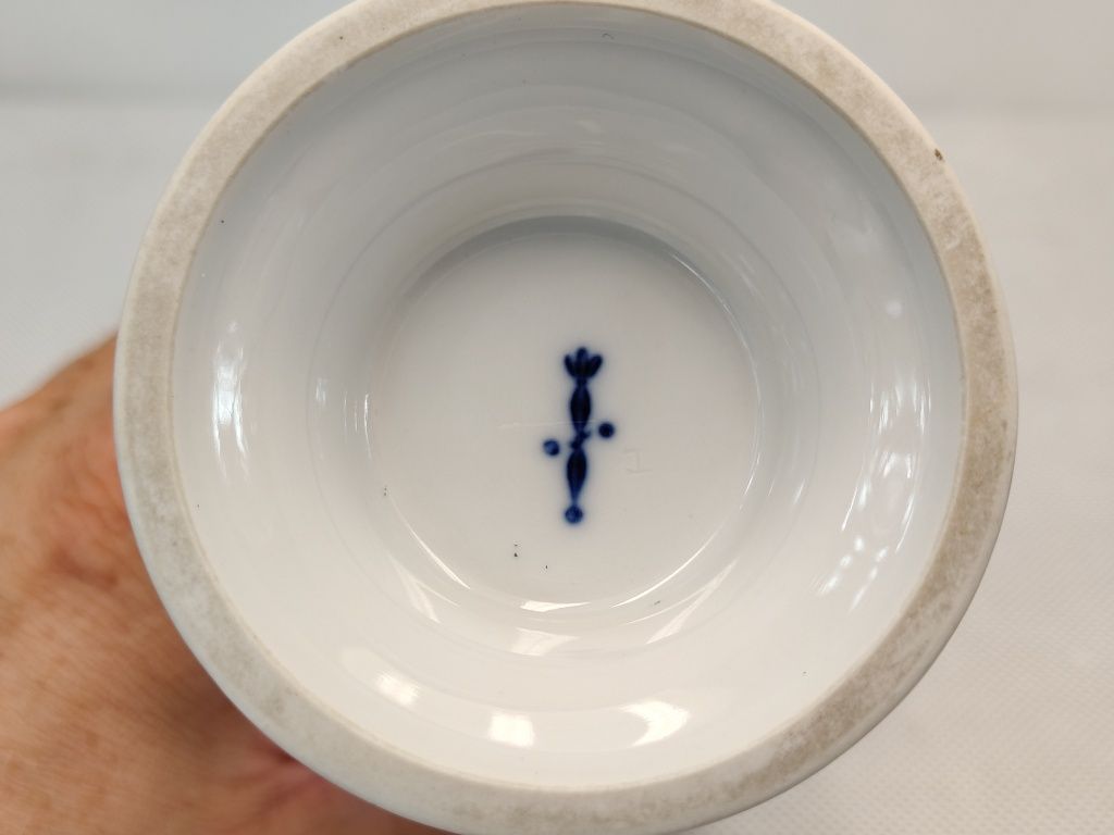 Porcelanowy wazon KPM Berlin.