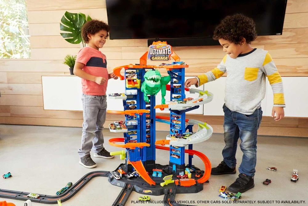 Ігровий набір Hot Wheels City Легендарний гараж Ті-Рекса GJL14 • Новий