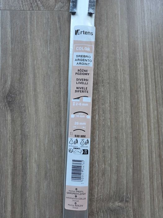 Nowa Listwa progowa dylatacyjna Srebro szczotkowane 26 x930 mm Artens