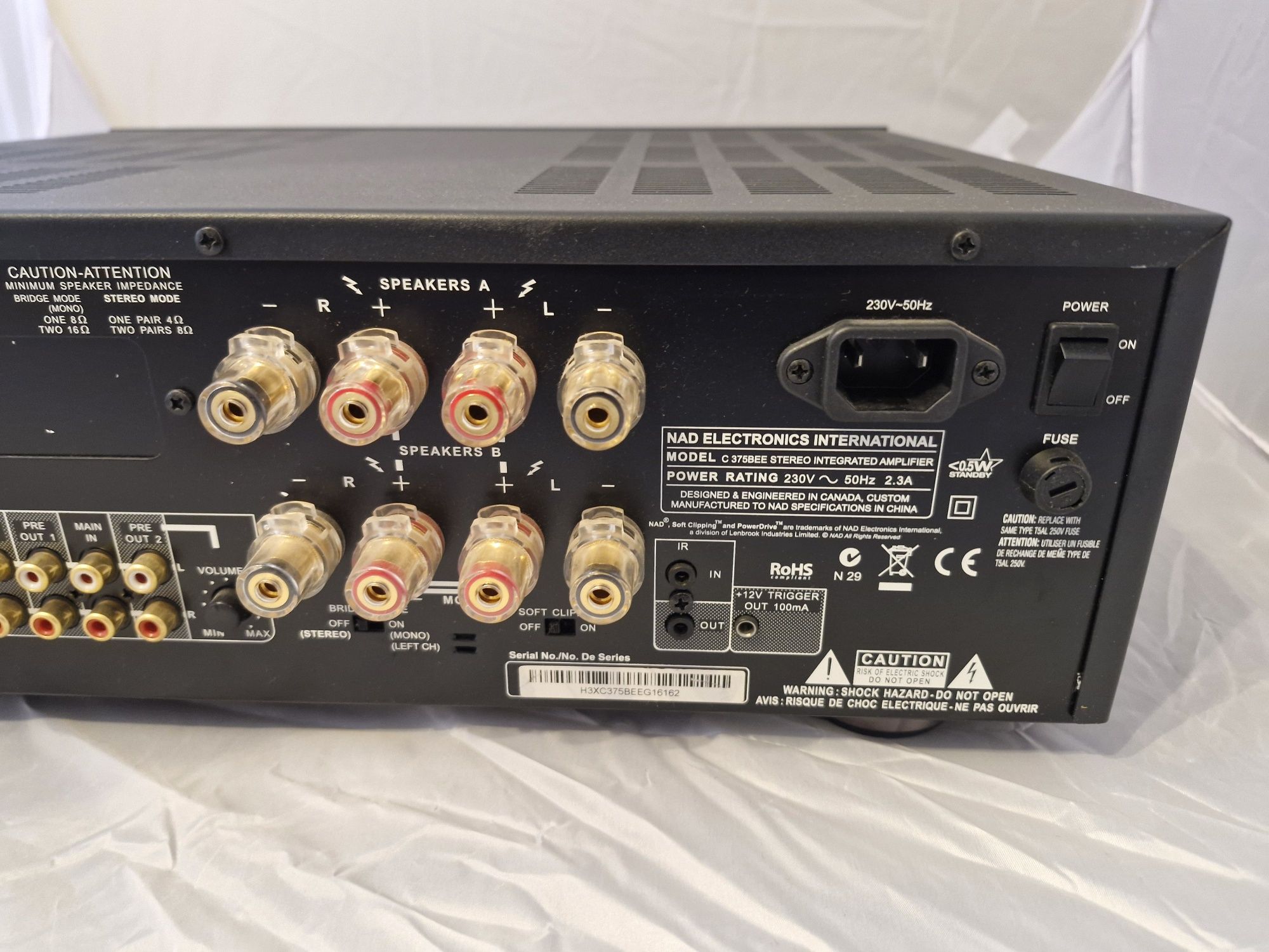 Wzmacniacz NAD C 375 BEE