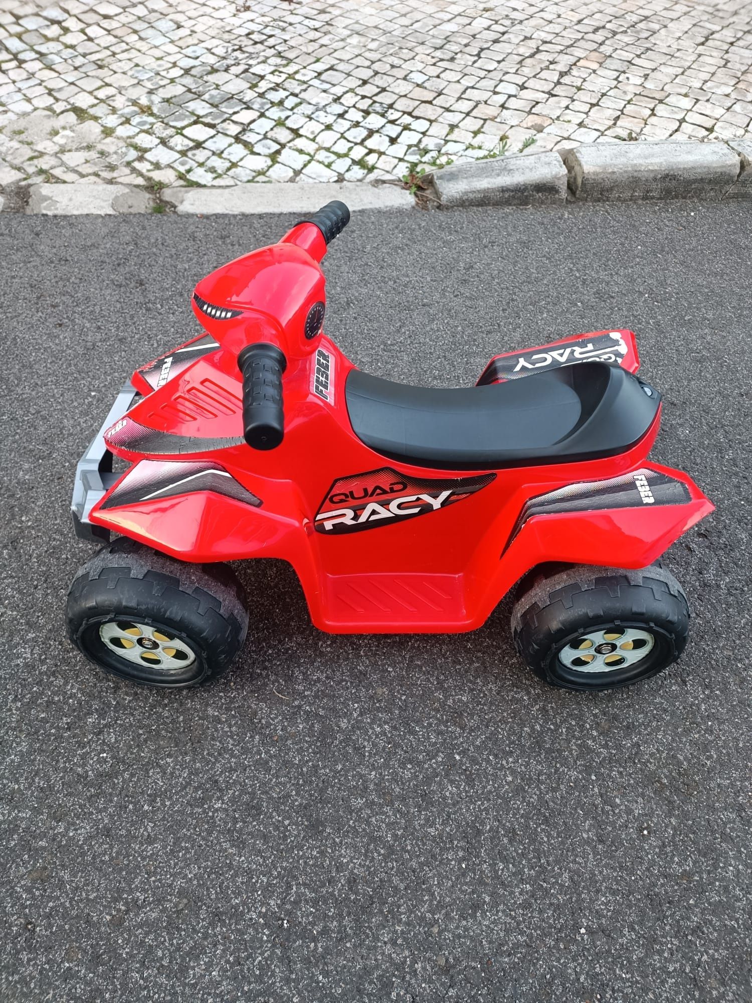 Vendo moto 4 da Feber
