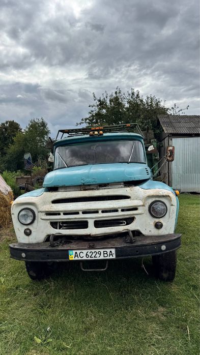 До вашої уваги в продажі ЗІЛ 130