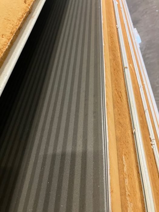 Płyta warstwowa  płyta obornicka chłodnia gruba 200 mm 20 cm dł 14,35m