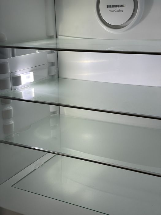 Вбудований холодильний Liebherr ICBN 3314 в ІДЕАЛЬНОМУ стані BioFresh