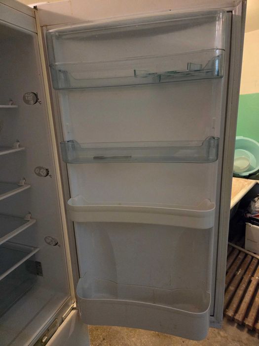 Chłodziarko-Zamrażarka AMICA 2-drzwiowa