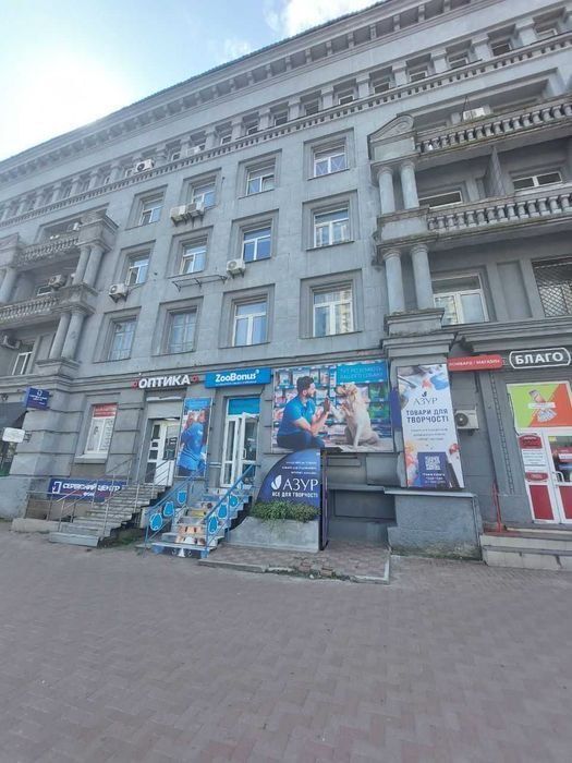 Фасад Трафік! КПІ, Офіс, Салон, Магазин, 106 м2, Берестейський пр-т