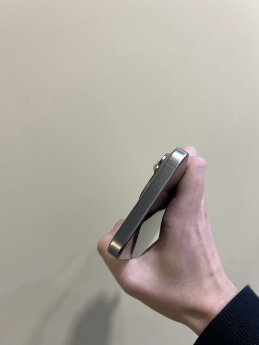 Б/у Iphone 15 Pro Max 512 Natural/Black фізична карта