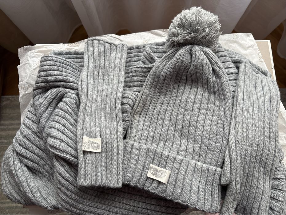 Komplet: czapka, komin, rękawiczki