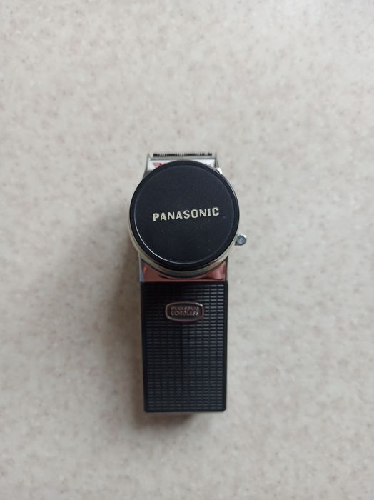 Электробритва Panasonic.