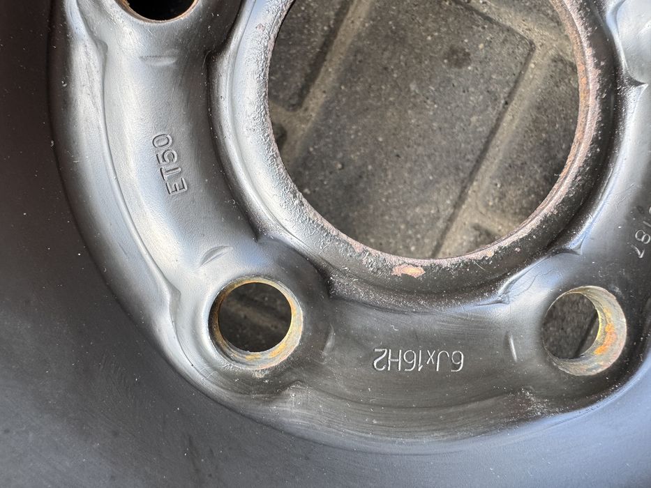 Felgi stalowe 16 Trafic Vivaro Talento 5x114,3 6Jx16  Czujniki TPMS