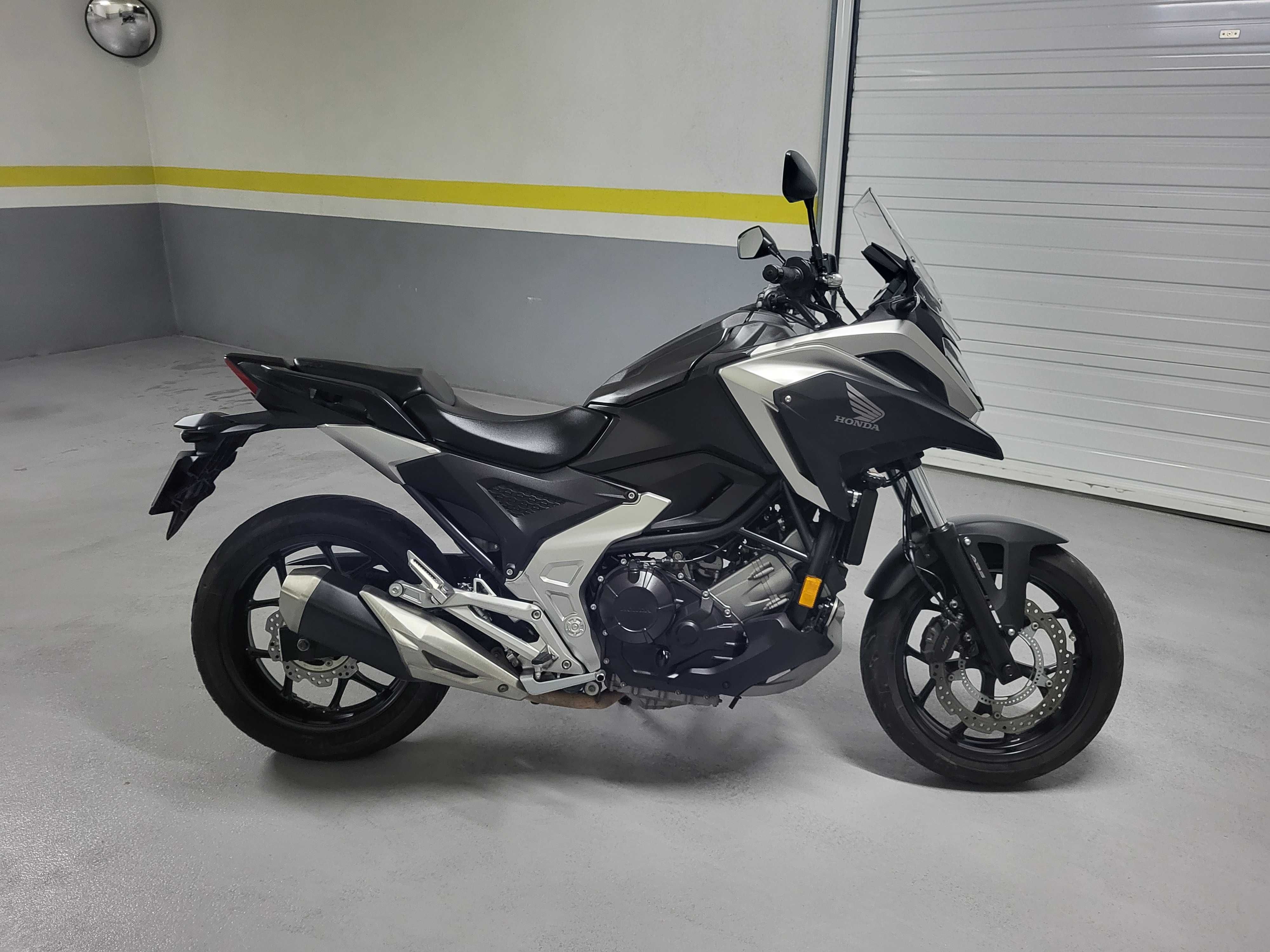 Honda NC 750 x 2022, 38000km e garantia Honda até 01/2025