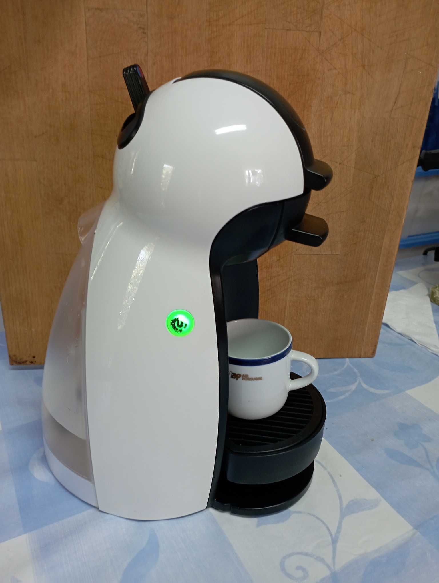 Maquina Café Dolce Gusto Branca