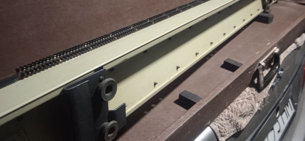 Вязальная машинка ручная