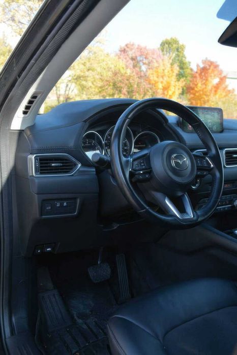 Mazda CX-5 Touring      2020