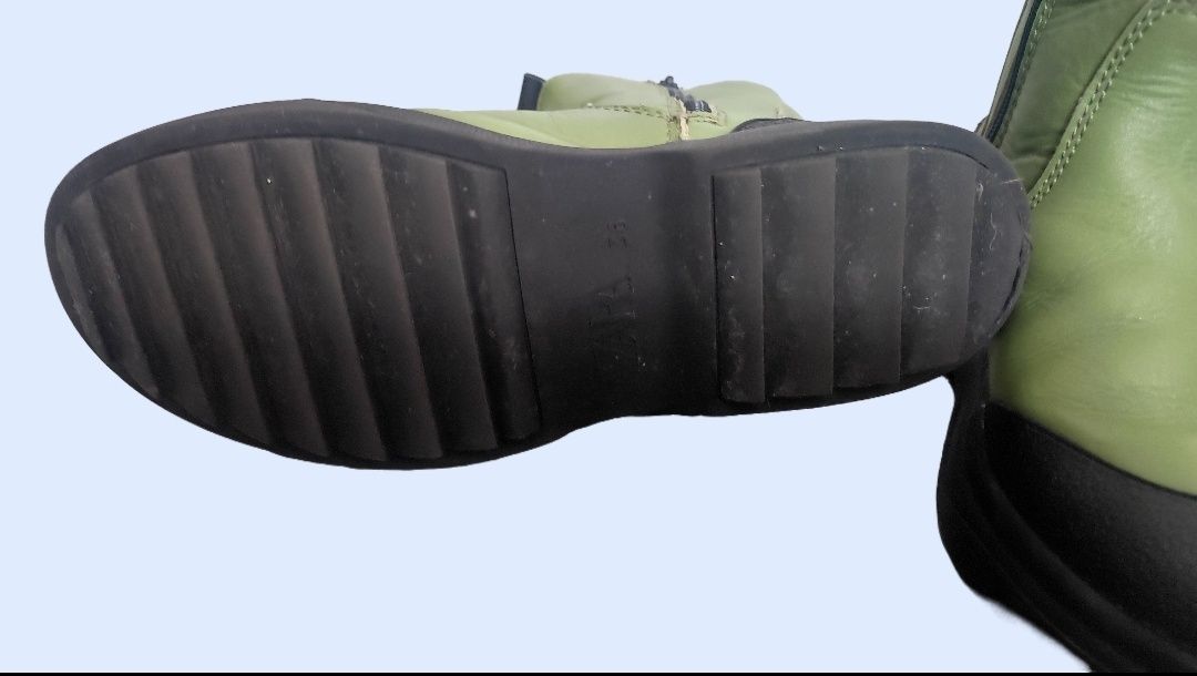 Botas verdes Zara