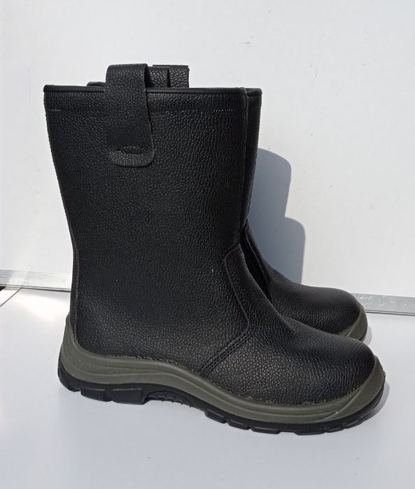 Сапоги рабочие зимние мужские р. 43.