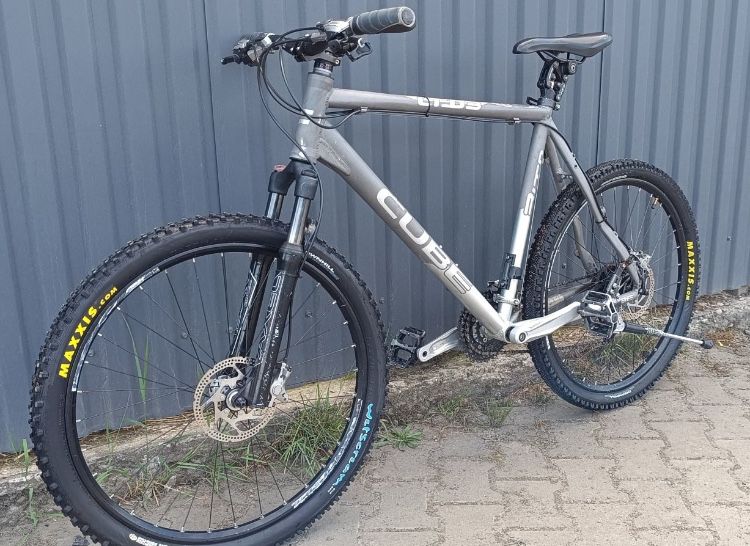 Cube LTD 3 рама M, 26” гідравліка велосипед обмен