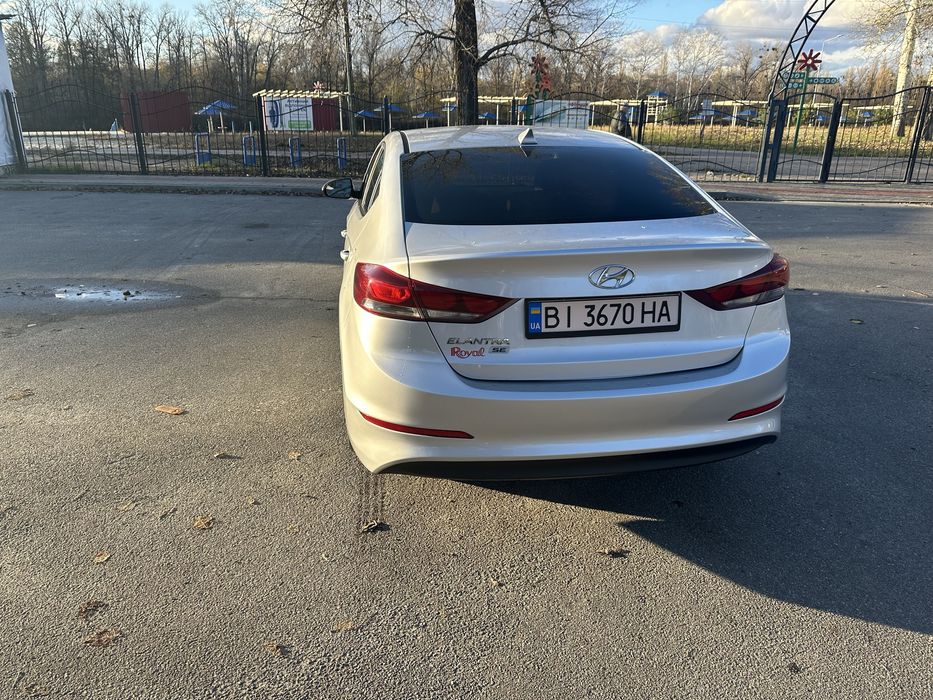 Hyundai Elantra 2016 2.0 акпп