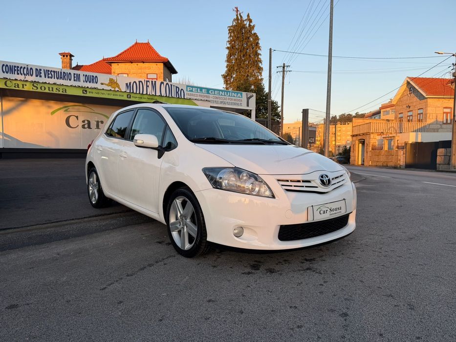 Toyota Auris 1.4 D4D Sport
